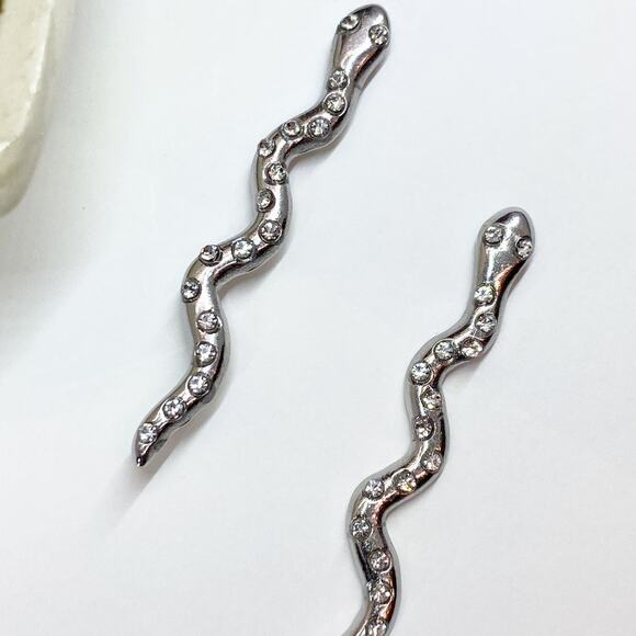 NEW Silver Snake Rhinestone Earrings - Picture 1 of 15